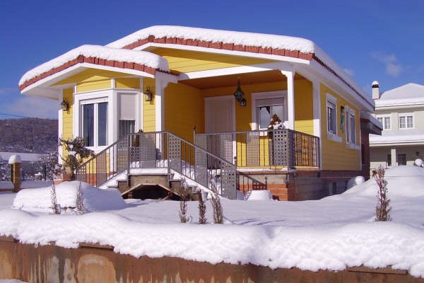Casas de madera en ABS 4932