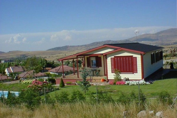 Casas de madera en ABS 4949
