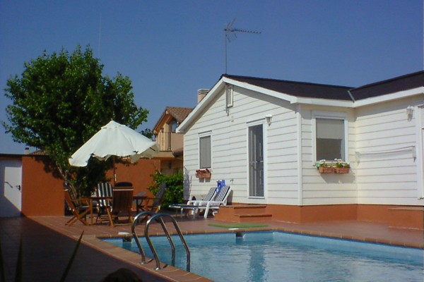 Casas de madera en ABS 4955