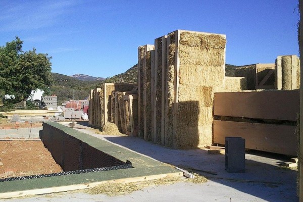 Casas ecológicas en okambuva 10061