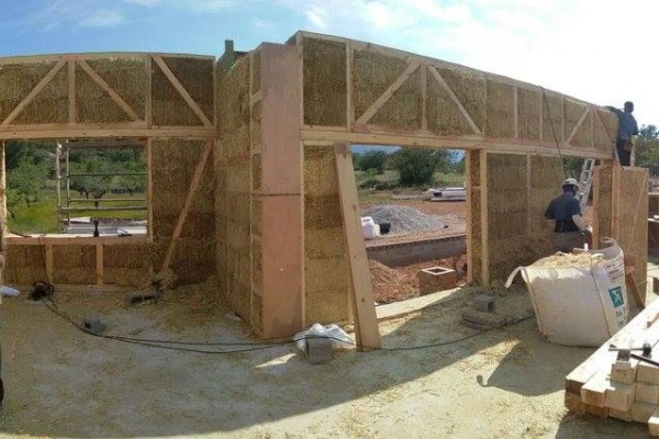 Casas ecológicas en okambuva 10055