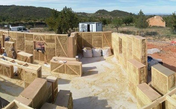 Casas ecológicas en okambuva 10054