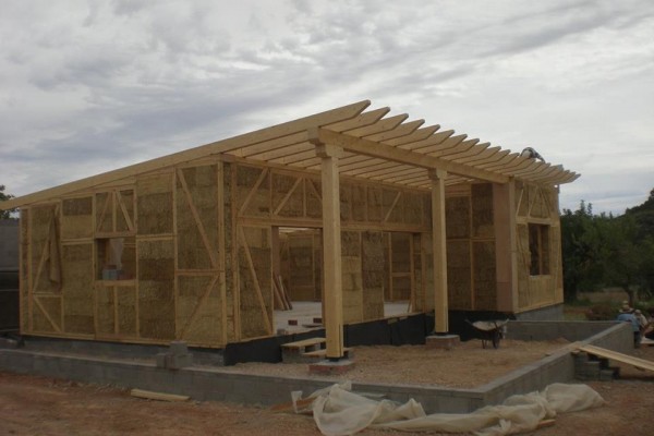 Casas ecológicas en okambuva 10045