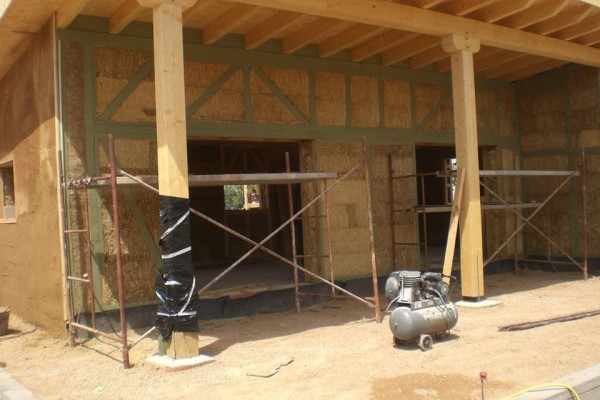 Casas ecológicas en okambuva 10030