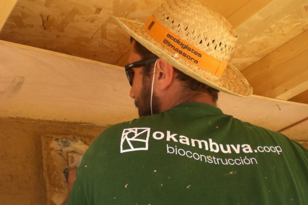 Casas ecológicas en okambuva 10027
